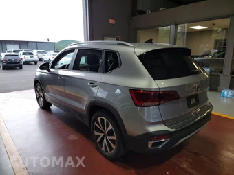 2023 Volkswagen Taos SE - miniatura 6