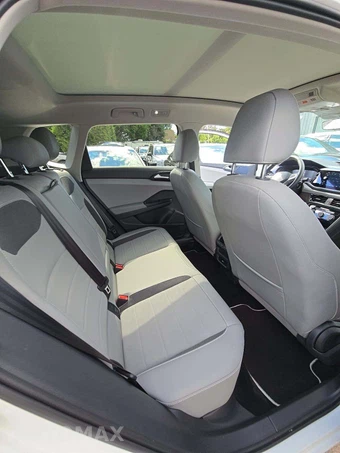 2023 Volkswagen Taos SE - miniatura 16