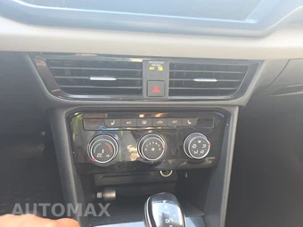 2023 Volkswagen Taos SE - miniatura 35