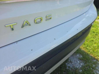 2023 Volkswagen Taos SE - miniatura 19
