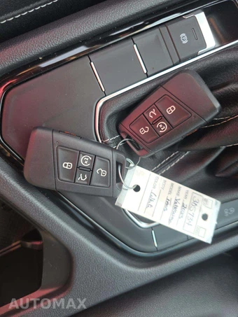 2023 Volkswagen Taos SE - miniatura 5
