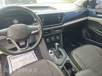 2023 Volkswagen Taos SE - miniatura 11