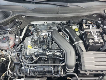 2023 Volkswagen Taos SE - miniatura 15