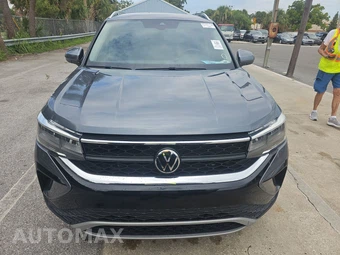 2023 Volkswagen Taos SE - miniatura 2