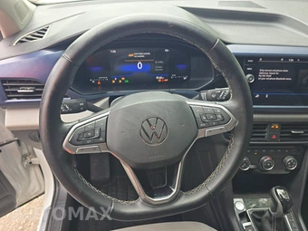 2023 Volkswagen Taos SE - miniatura 10