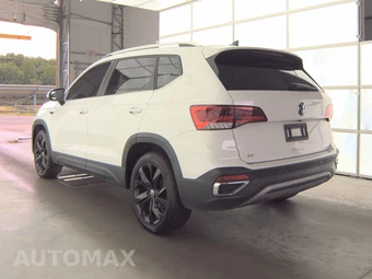2023 Volkswagen Taos SE - miniatura 6