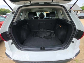 2023 Volkswagen Taos SE – miniatura 14