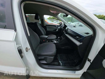2023 Volkswagen Taos SE – miniatura 18