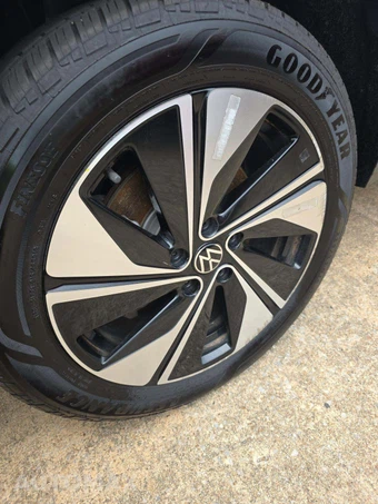 2023 Volkswagen Taos SE – miniatura 22