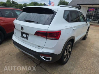 2023 Volkswagen Taos SE – miniatura 3