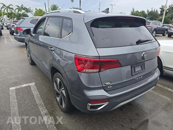 2023 Volkswagen Taos SE - miniatura 2