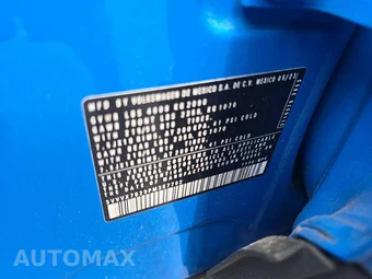 2023 Volkswagen Taos SE - miniatura 2