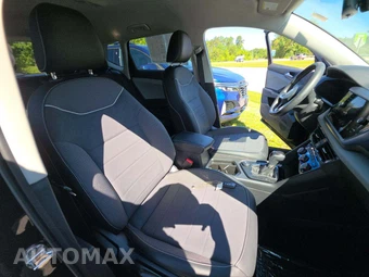 2023 Volkswagen Taos SE - miniatura 18