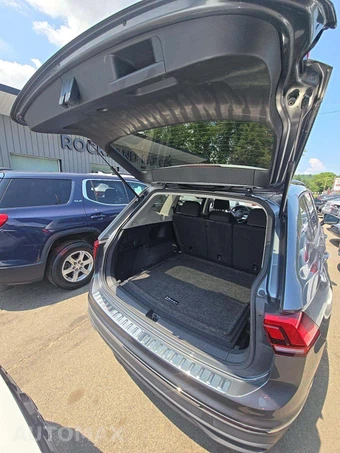 2023 Volkswagen Tiguan S – miniatura 14