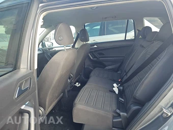 2023 Volkswagen Tiguan S – miniatura 13