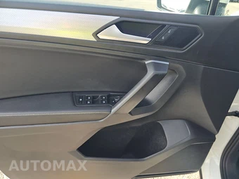 2023 Volkswagen Tiguan S – miniatura 9