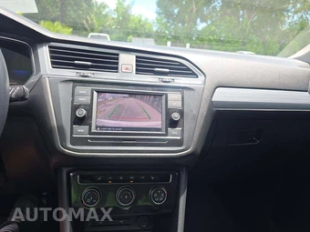 2023 Volkswagen Tiguan S – miniatura 10