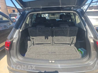 2023 Volkswagen Tiguan S - miniatura 17