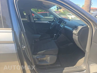 2023 Volkswagen Tiguan S - miniatura 8
