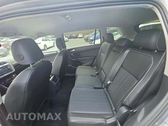 2023 Volkswagen Tiguan SE - miniatura 13