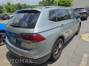 2023 Volkswagen Tiguan SE - miniatura 3