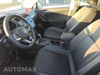 2023 Volkswagen Tiguan SE - miniatura 7