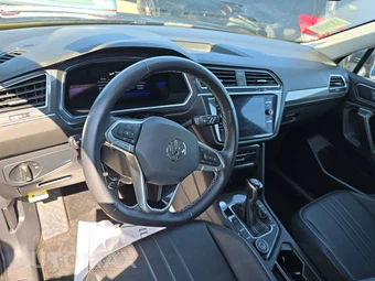 2023 Volkswagen Tiguan SE – miniatura 11