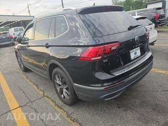 2023 Volkswagen Tiguan SE – miniatura 6
