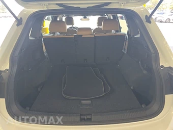 2023 Volkswagen Tiguan SE - miniatura 16