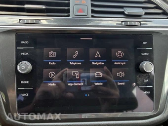 2023 Volkswagen Tiguan SE - miniatura 32