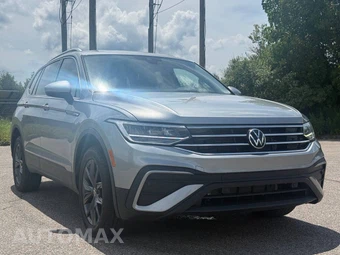 2023 Volkswagen Tiguan SE - miniatura 7