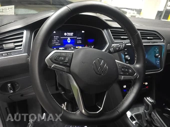 2023 Volkswagen Tiguan SE – miniatura 10