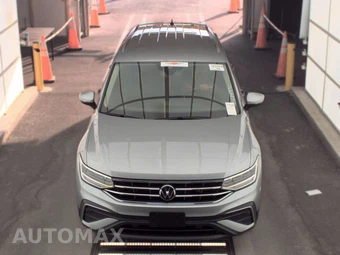 2023 Volkswagen Tiguan SE – miniatura 2