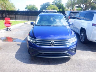 2023 Volkswagen Tiguan SE – miniatura 18