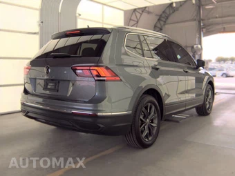 2023 Volkswagen Tiguan SE - miniatura 5