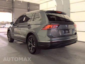 2023 Volkswagen Tiguan SE - miniatura 8