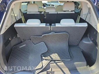 2023 Volkswagen Tiguan SE - miniatura 7