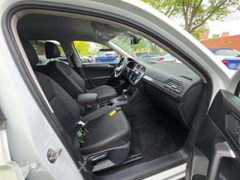 2023 Volkswagen Tiguan SE – miniatura 19