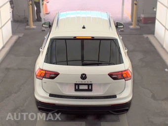 2023 Volkswagen Tiguan SE - miniatura 5