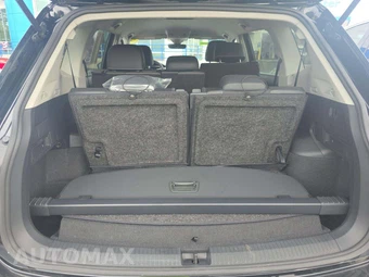 2023 Volkswagen Tiguan SE - miniatura 12