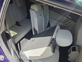 2023 Volkswagen Tiguan SE – miniatura 16