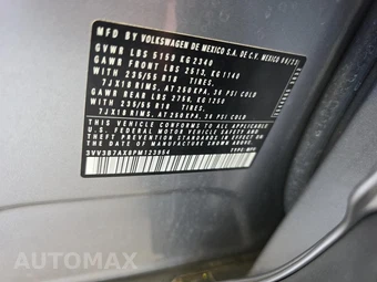 2023 Volkswagen Tiguan SE - miniatura 11
