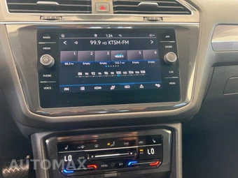 2023 Volkswagen Tiguan SE - miniatura 18