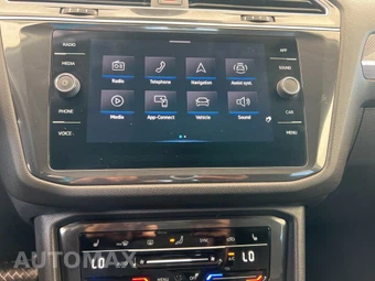 2023 Volkswagen Tiguan SE - miniatura 20