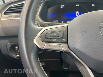 2023 Volkswagen Tiguan SE - miniatura 30