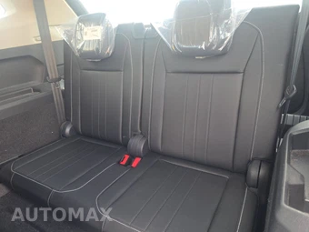 2023 Volkswagen Tiguan SE – miniatura 14