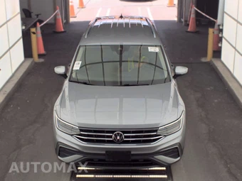 2023 Volkswagen Tiguan SE – miniatura 2