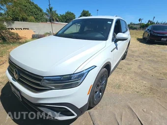 2023 Volkswagen Tiguan SE