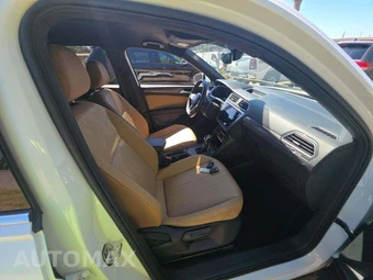2023 Volkswagen Tiguan SE – miniatura 16