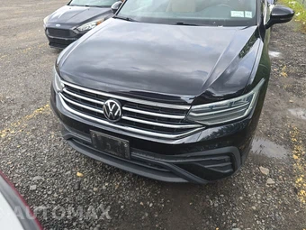 2023 Volkswagen Tiguan SE – miniatura 2